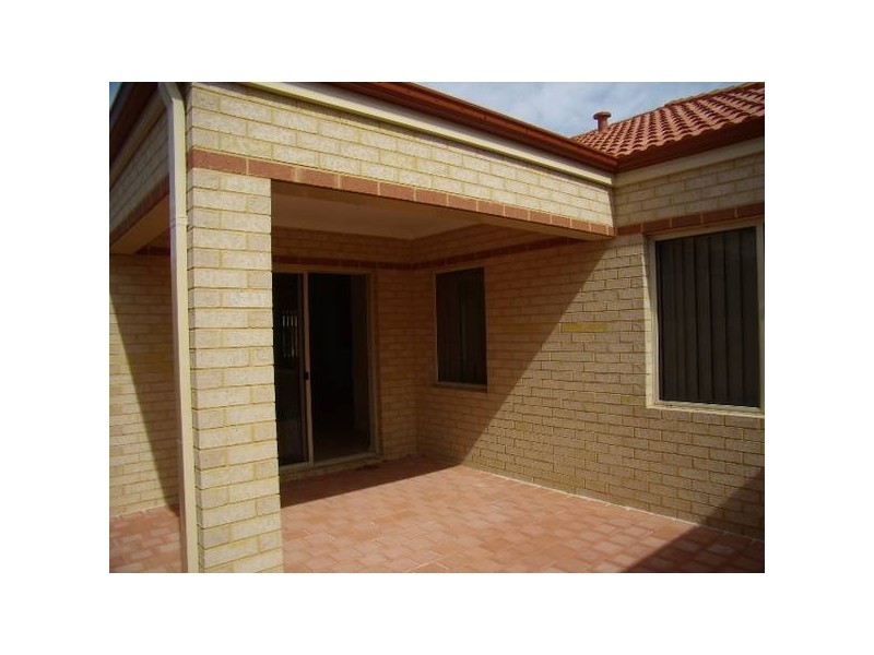 2B Ilumba Way, Nollamara WA 6061