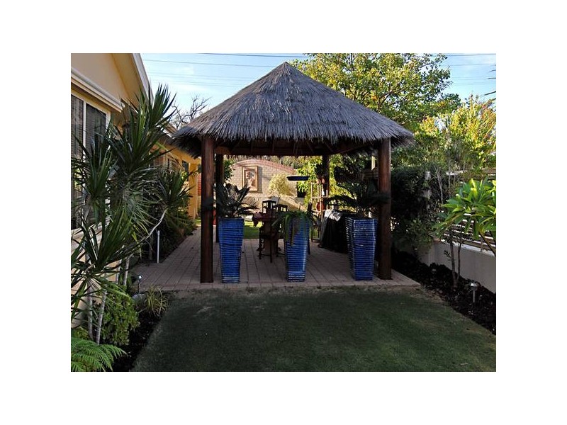 2 Lilac Hill, Madeley WA 6065