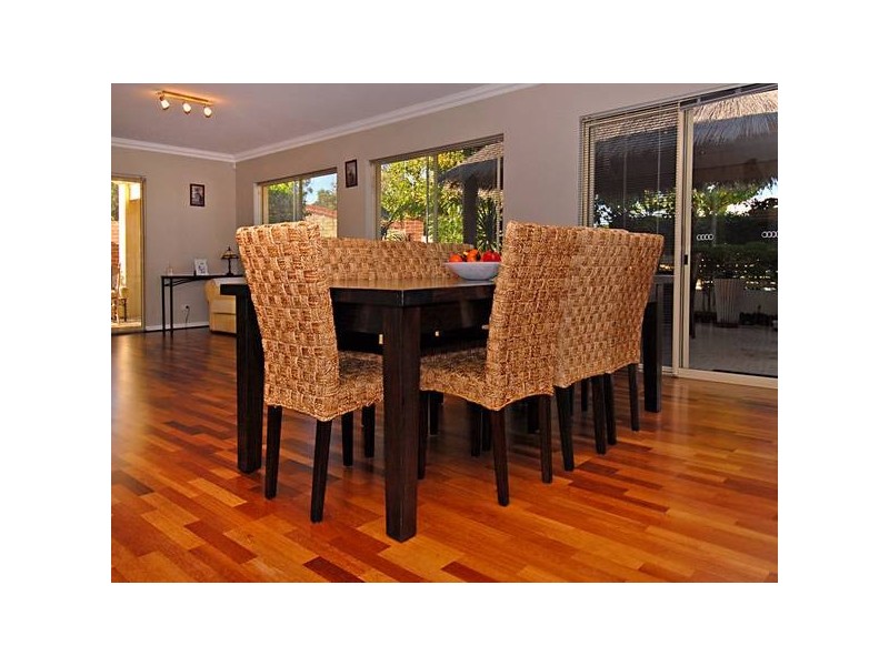 2 Lilac Hill, Madeley WA 6065