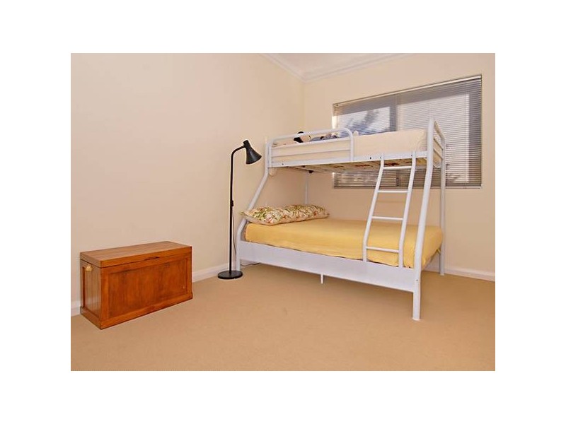 2 Lilac Hill, Madeley WA 6065