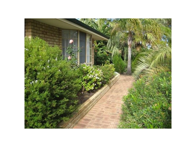 15 Huntingdale Crescent, Connolly WA 6027