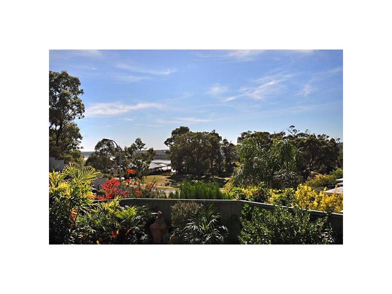 7 Reflection Close, Edgewater WA 6027