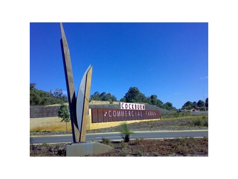 65 Discovery Drive, Bibra Lake WA 6163