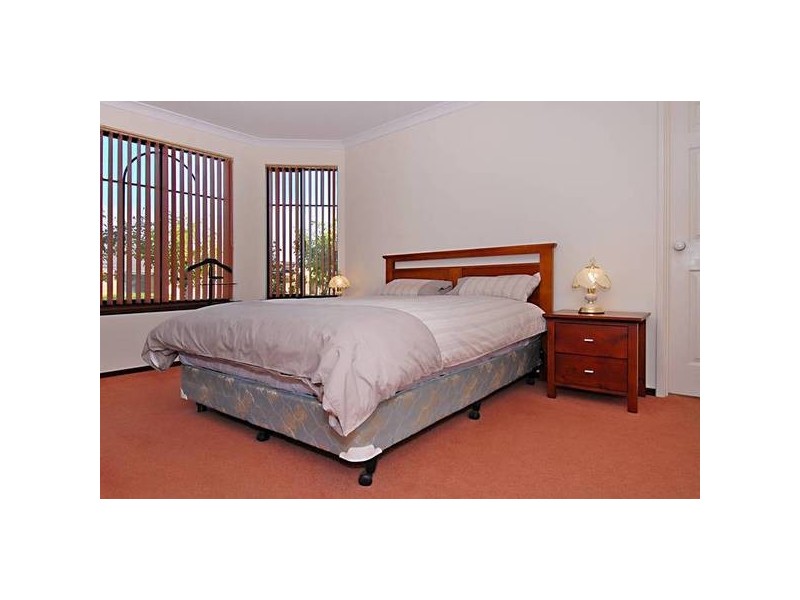 36 Sovrano Avenue, Madeley WA 6065