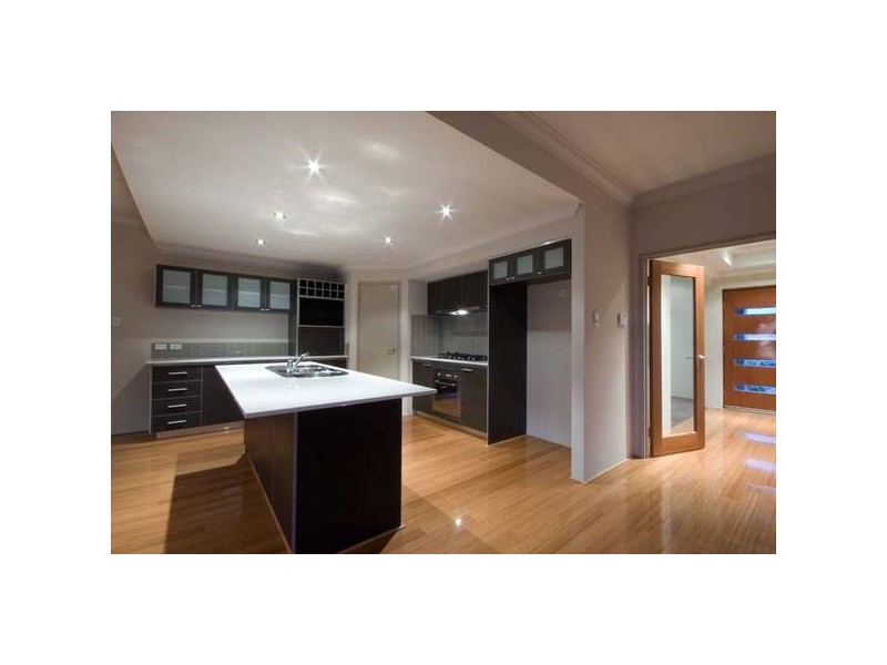 25 Goshawk Street, Tapping WA 6065