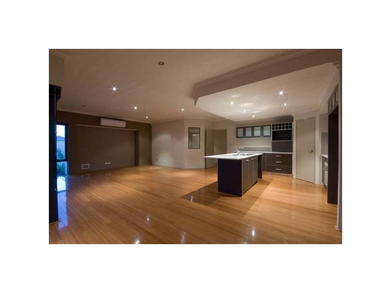 25 Goshawk Street, Tapping WA 6065