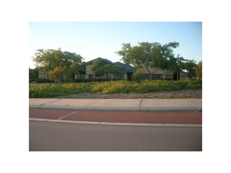 25 Goshawk Street, Tapping WA 6065