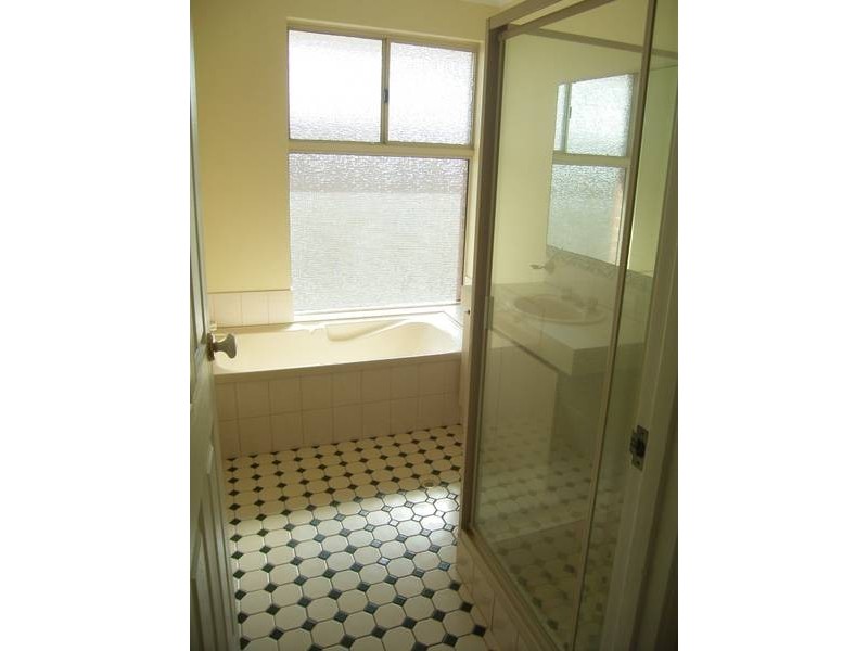 62 Cadoux Loop, Hocking WA 6065