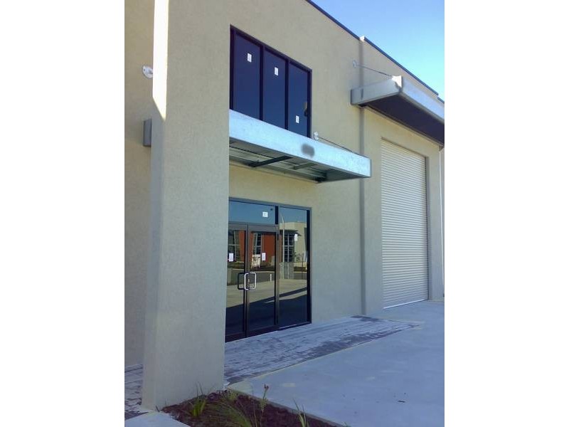 65 Discovery Drive, Bibra Lake WA 6163
