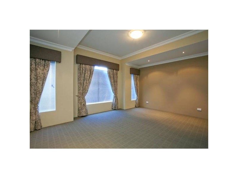 92 Liberty Drive, Clarkson WA 6030