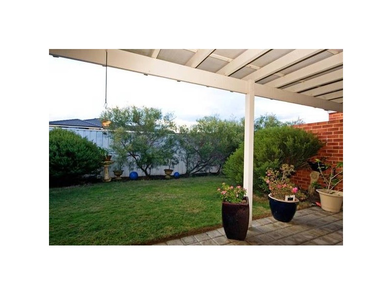 10 Tama Way, Pearsall WA 6065