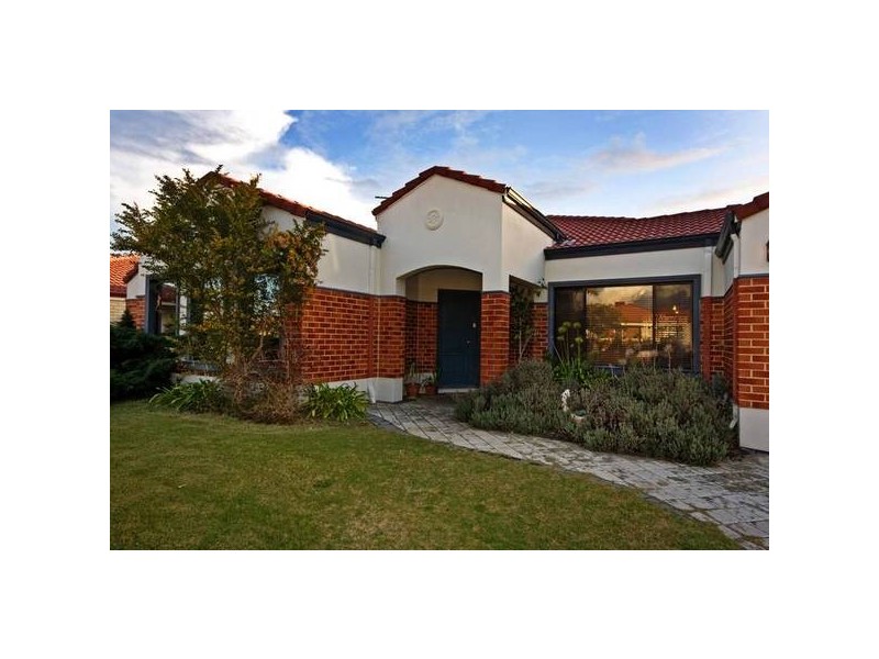 10 Tama Way, Pearsall WA 6065