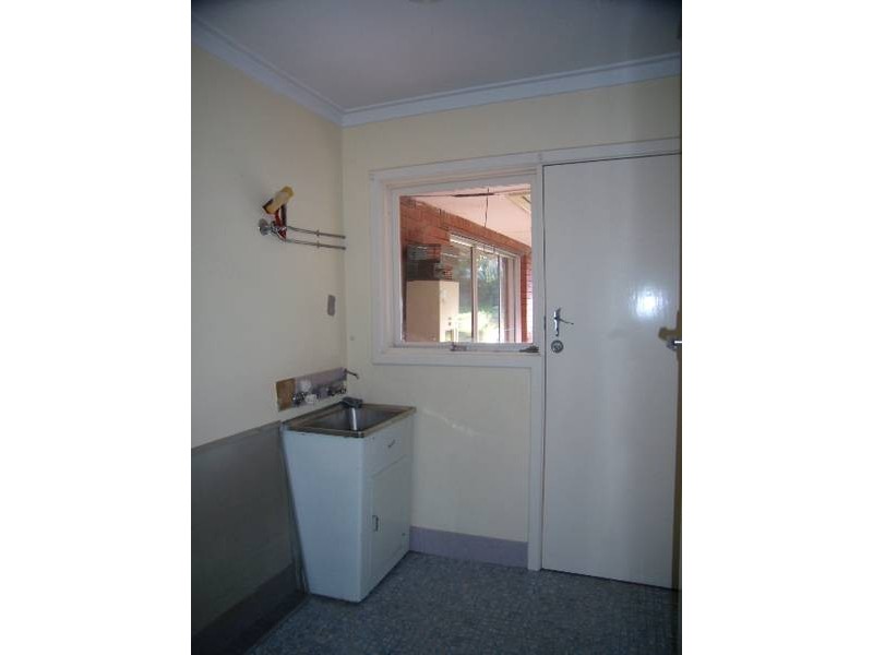 216 Erindale Road, Hamersley WA 6022