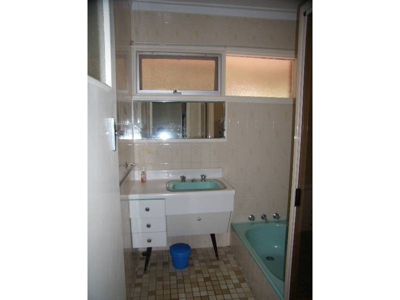 216 Erindale Road, Hamersley WA 6022