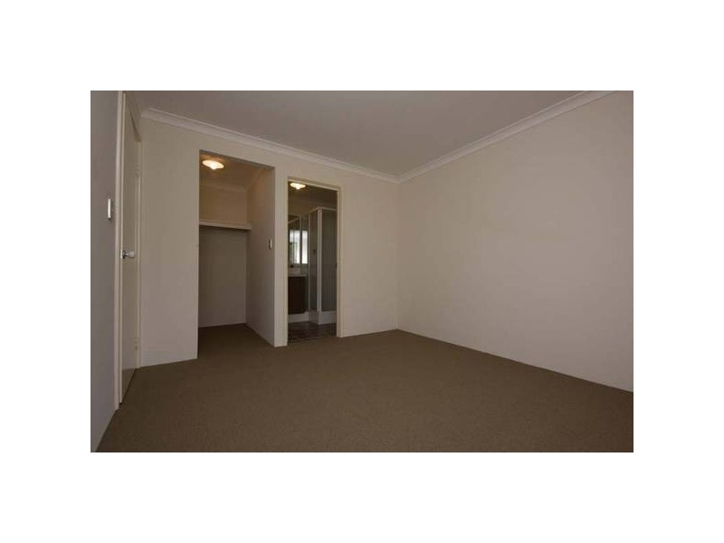 1/33 Watkins Loop, Tapping WA 6065