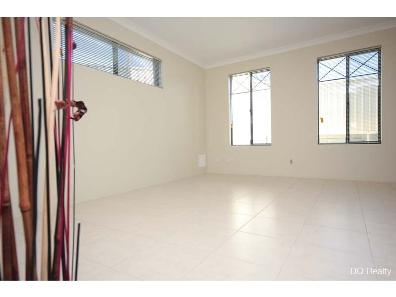 2f Culloton Crescent, Balga WA 6061