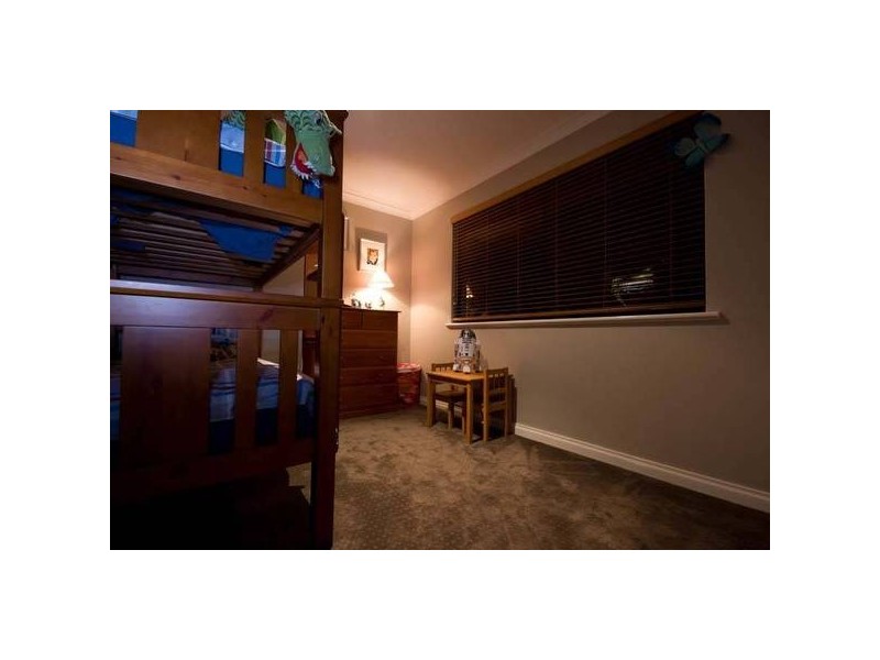 12 Grasmere Fairway, Tapping WA 6065