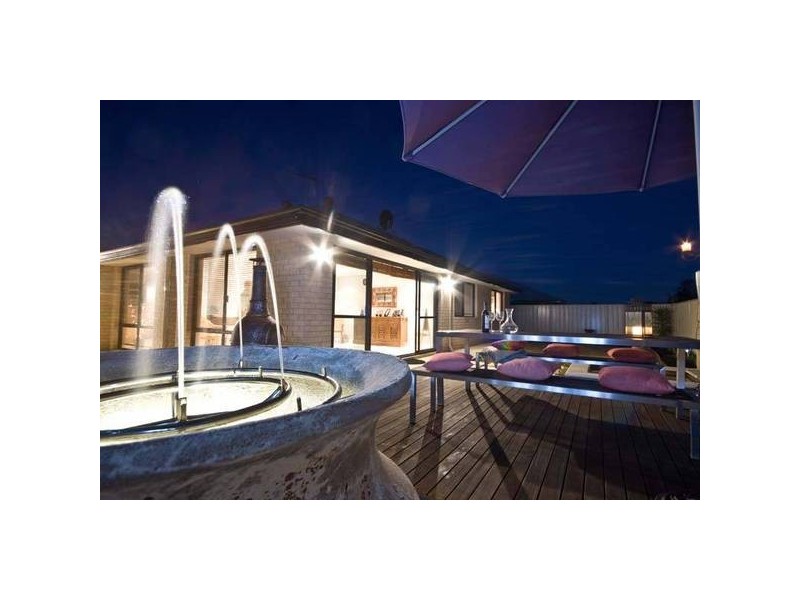 12 Grasmere Fairway, Tapping WA 6065