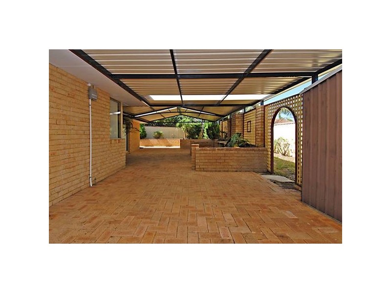 67 Westhaven Drive, Woodvale WA 6026