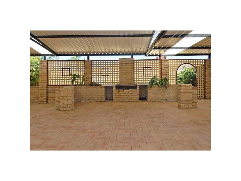 67 Westhaven Drive, Woodvale WA 6026