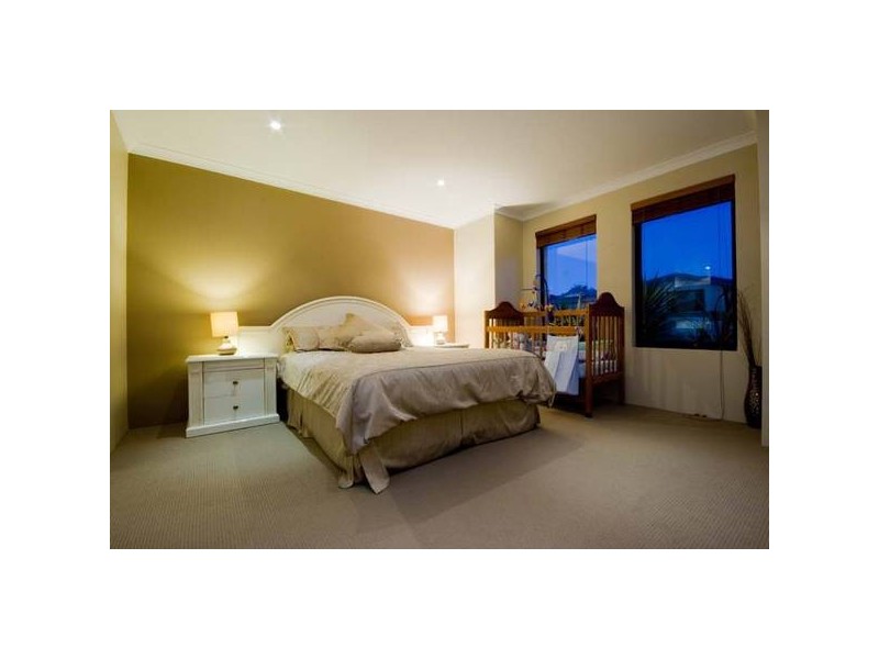 37 Castroreale Boulevard, Sinagra WA 6065