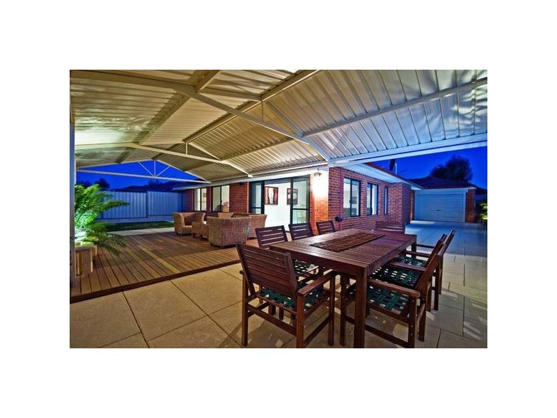 37 Castroreale Boulevard, Sinagra WA 6065