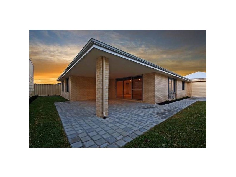 125 Waldburg Drive, Tapping WA 6065