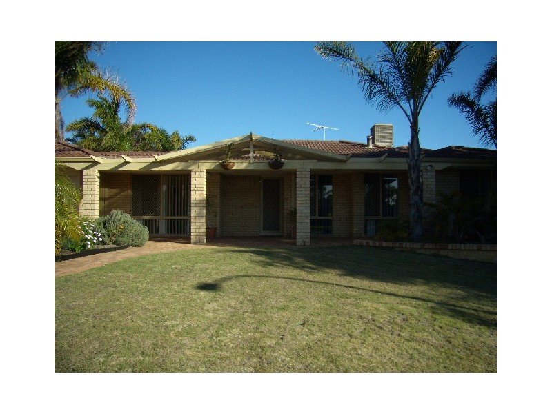 65 Westhaven Drive, Woodvale WA 6026