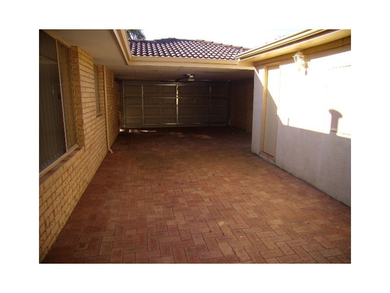 65 Westhaven Drive, Woodvale WA 6026