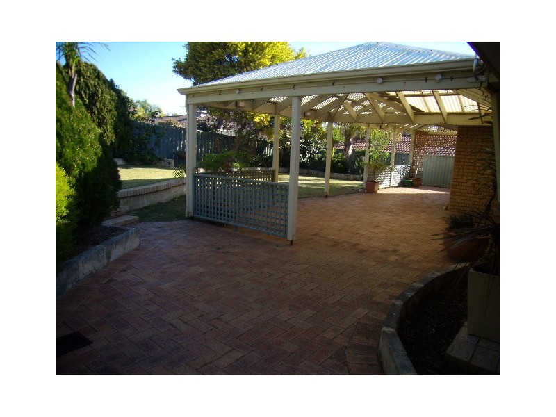 65 Westhaven Drive, Woodvale WA 6026