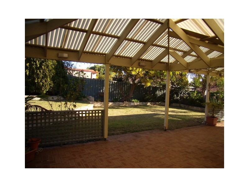 65 Westhaven Drive, Woodvale WA 6026