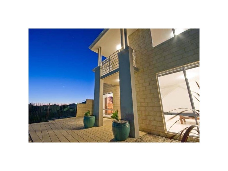 41 Nankeen Circle, Tapping WA 6065