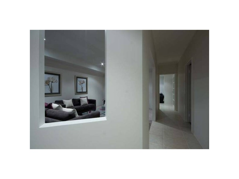 6 Leighton Gardens, Tapping WA 6065