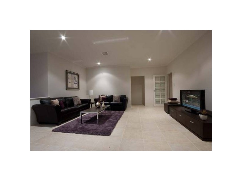 6 Leighton Gardens, Tapping WA 6065