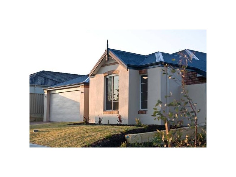 6 Leighton Gardens, Tapping WA 6065