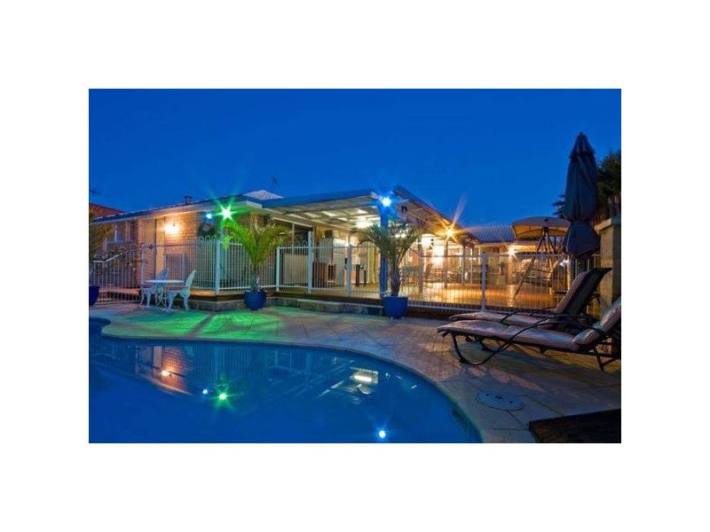 1 Lundy Court, Currambine WA 6028