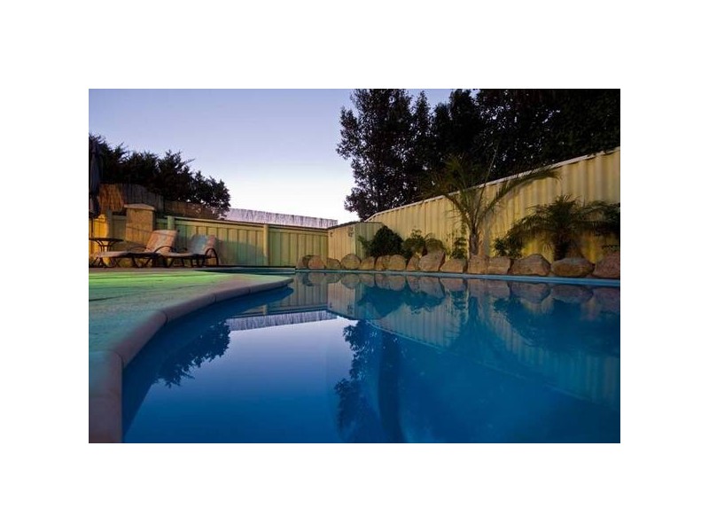 1 Lundy Court, Currambine WA 6028