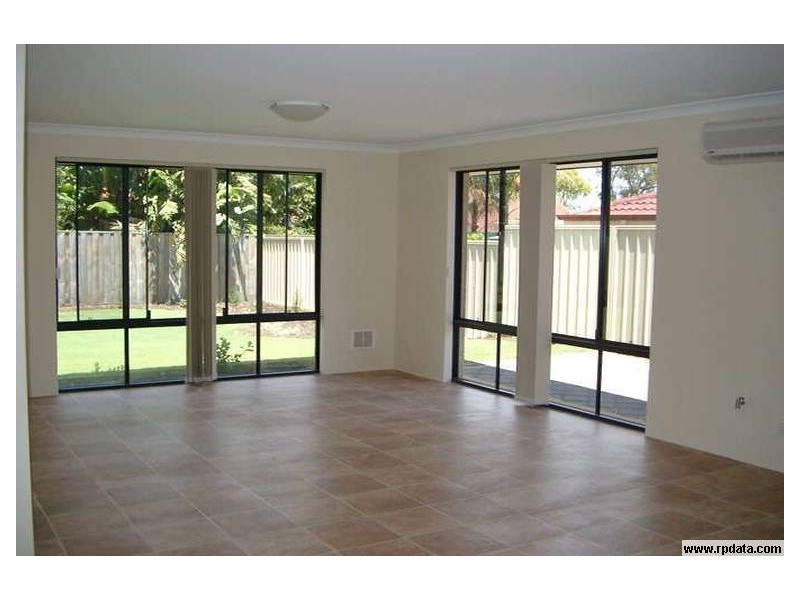 98 Donnelly Ramble, Wanneroo WA 6065
