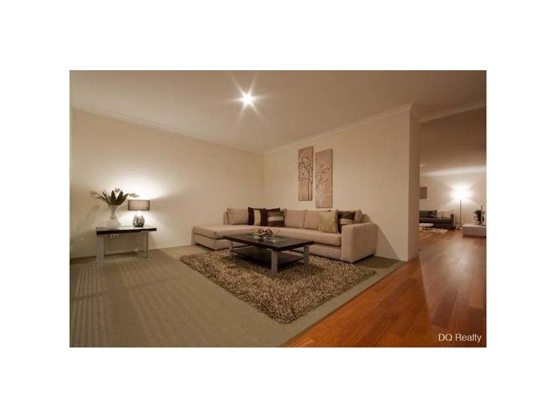 77 Marginson Drive, Landsdale WA 6065