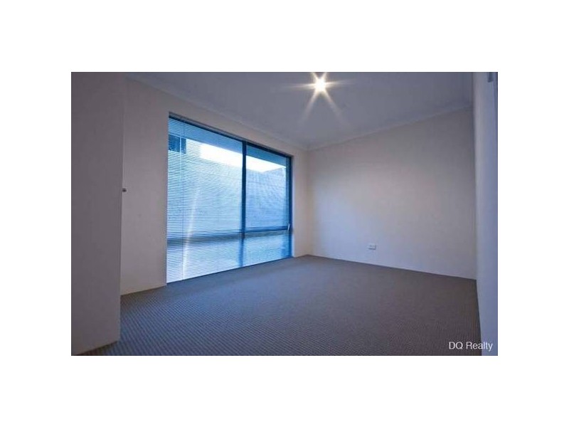 77 Marginson Drive, Landsdale WA 6065