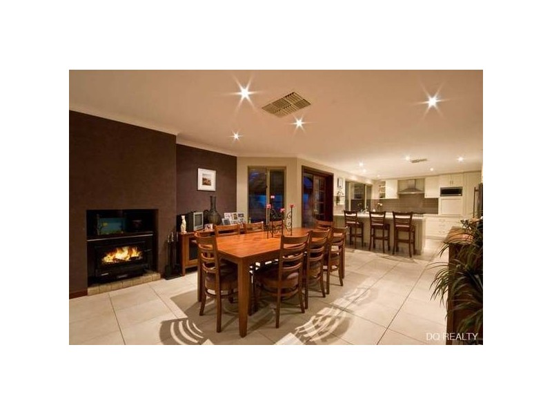 15 Keatley Crescent, Woodvale WA 6026