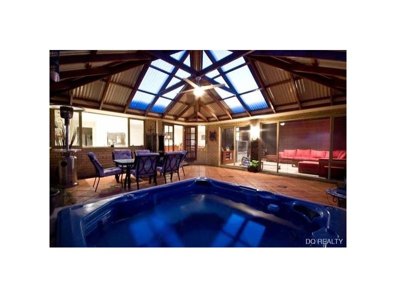 15 Keatley Crescent, Woodvale WA 6026