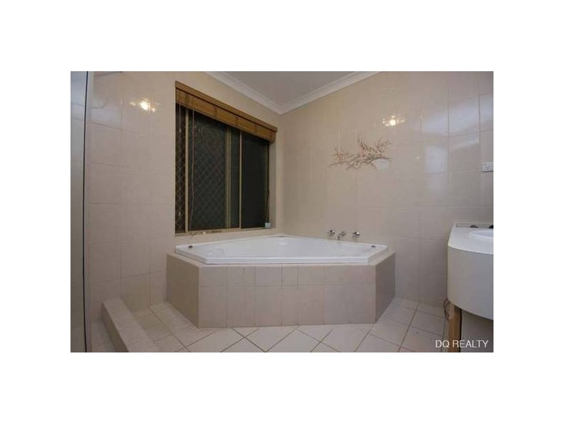 15 Keatley Crescent, Woodvale WA 6026