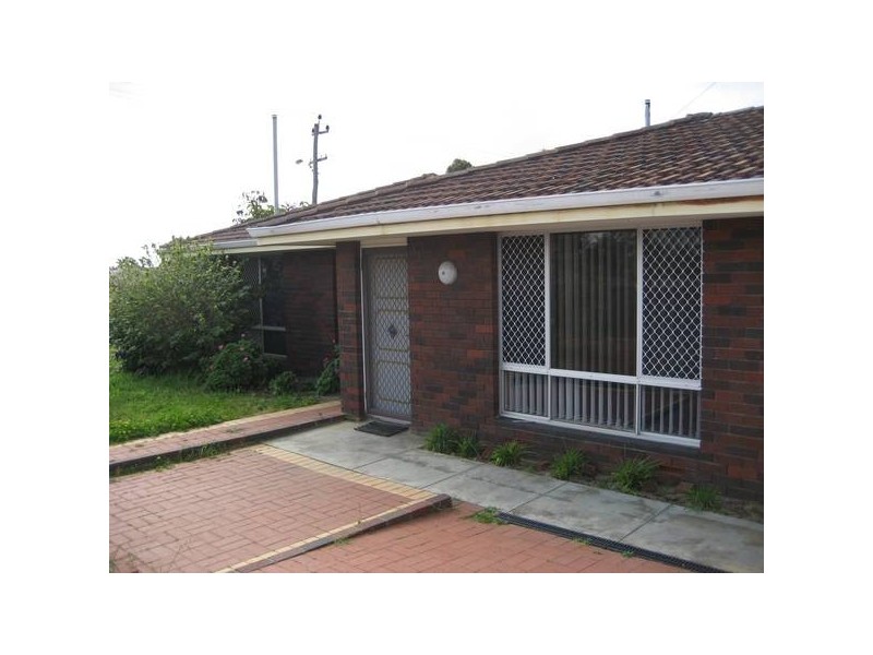 116 Casserley Avenue, Girrawheen WA 6064