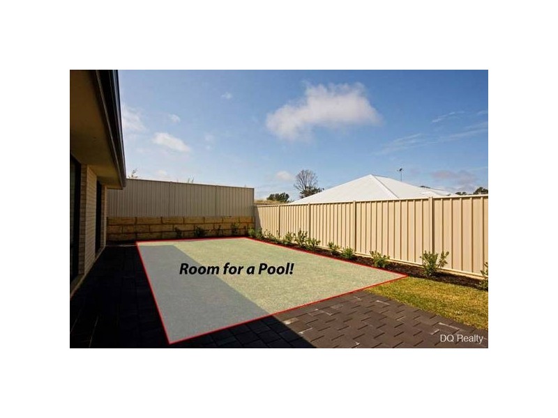 32 Vincent Road, Sinagra WA 6065