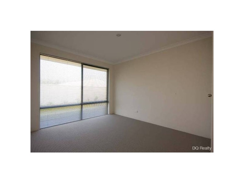 32 Vincent Road, Sinagra WA 6065