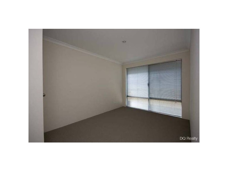 32 Vincent Road, Sinagra WA 6065