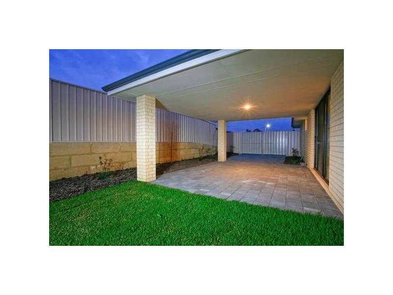 98 Marginson Drive, Landsdale WA 6065