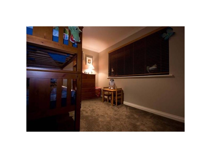 12 Grasmere Fairway, Tapping WA 6065