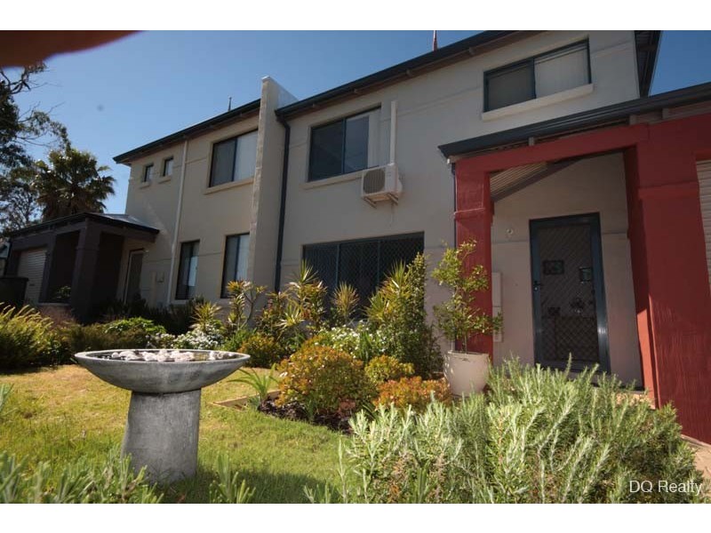 2/2C Blackdoune Way, Westminster WA 6061